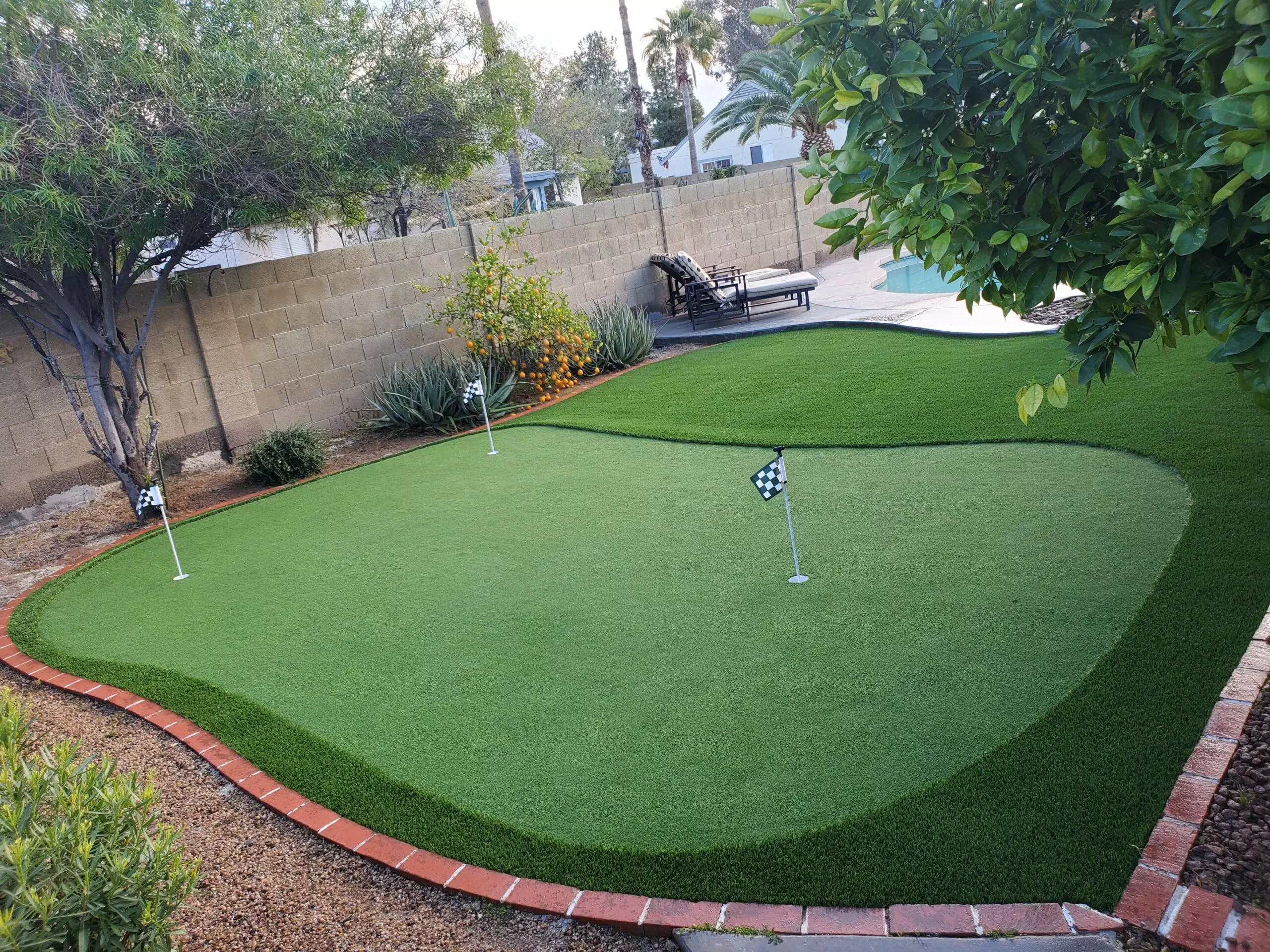 golf putting green